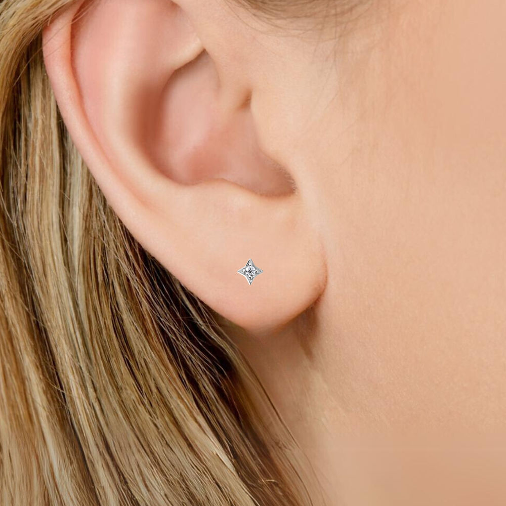 Illuminess™ Mini Sterling Silver Star Studs BLOOMTINE | Earth Angel HQ