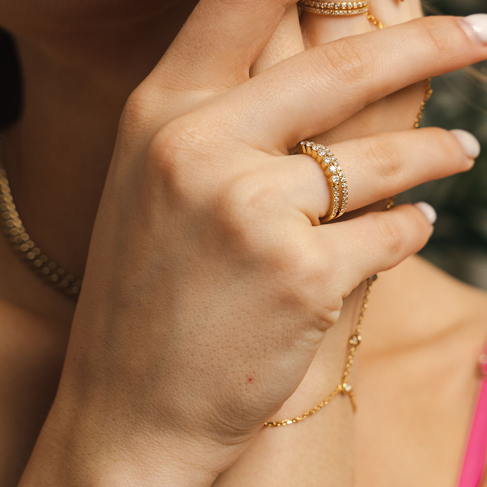 BLOOMTINE Illuminess gold ring in 14K gold vermeil. A 2-in-1 fused stacked design featuring pavé and bezel moissanite stones. Tarnish-resistant and ethical gold vermeil jewelry. Illuminess™ Gold Vermeil Combi Stack Ring BLOOMTINE | Earth Angel HQ